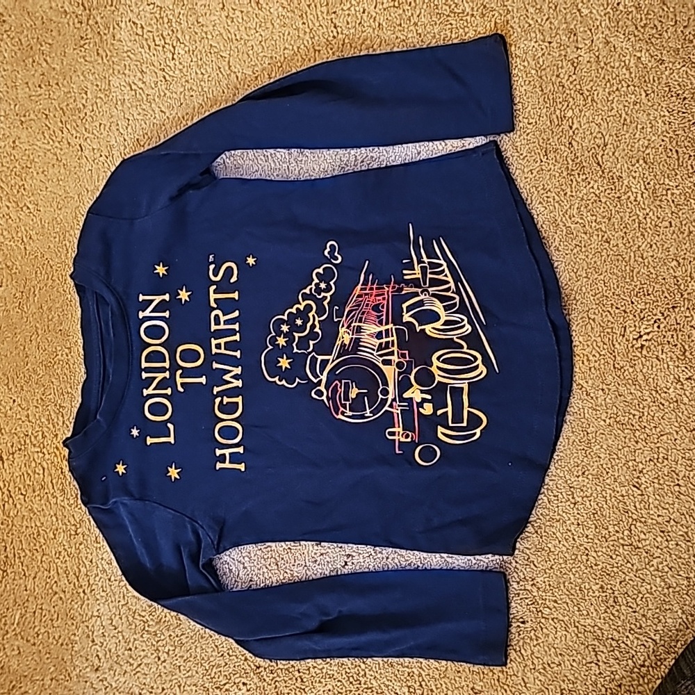 Boy's Harry Potter London to Hogwarts Long Sleeve Tee Size 6